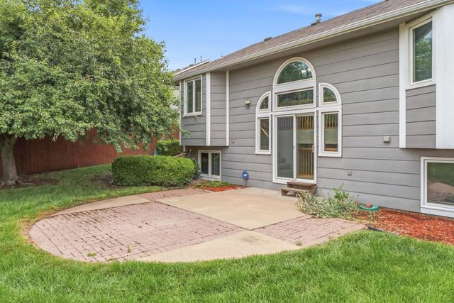 821 N Cedar Park, Wichita, KS 67235