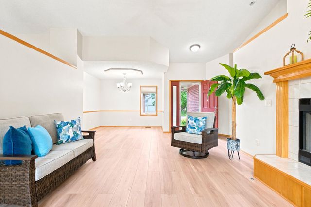821 N Cedar Park, Wichita, KS 67235