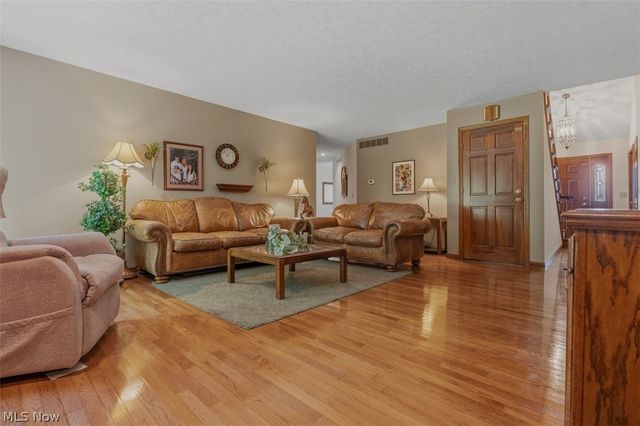 715 Oxbow Road, Belpre, OH 45714