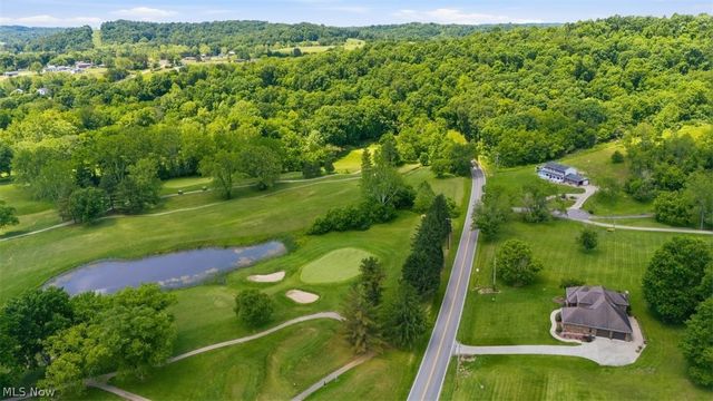 715 Oxbow Road, Belpre, OH 45714