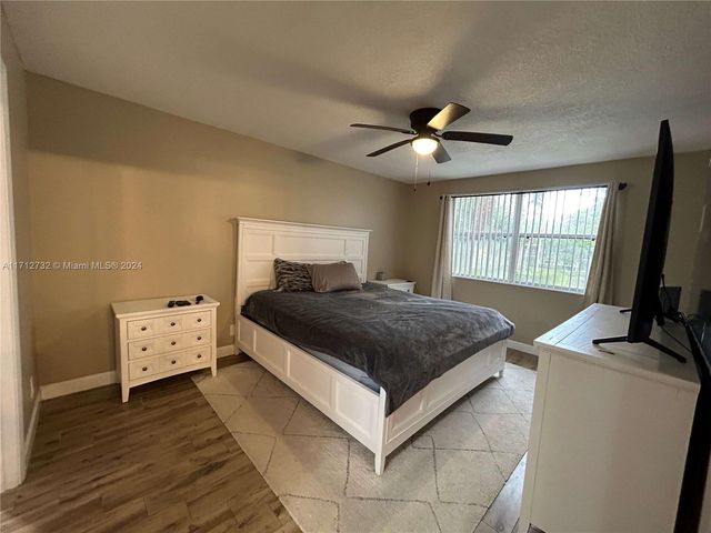 8977 Wiles Rd 208, Coral Springs, FL 33067