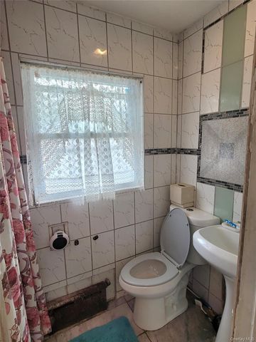 208-15 110th Avenue, Queens Village, NY 11429