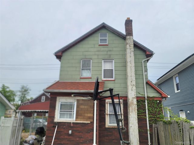 208-15 110th Avenue, Queens Village, NY 11429