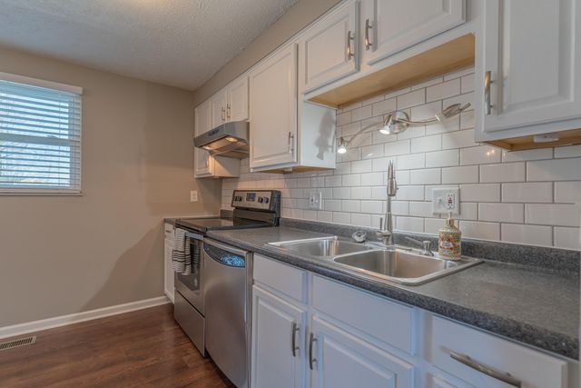 6324 Birchwood Court, Burlington, KY 41005