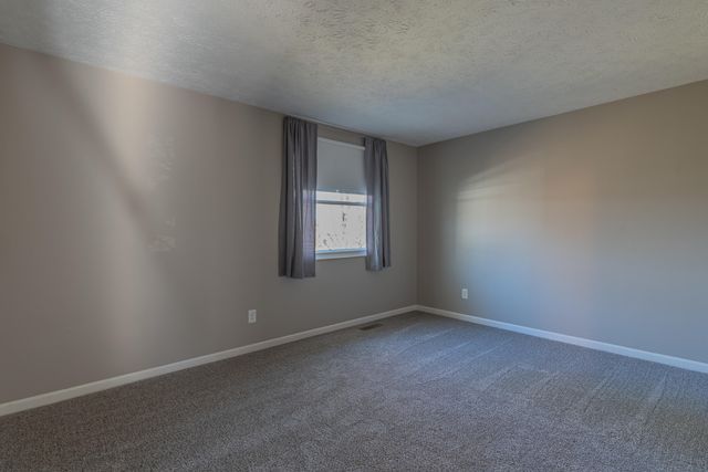 6324 Birchwood Court, Burlington, KY 41005