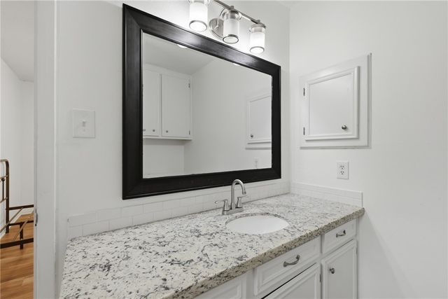 4101 Willow Oak Street, Bryan, TX 77802
