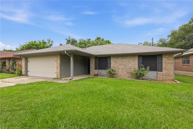 4101 Willow Oak Street, Bryan, TX 77802