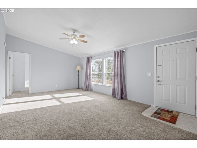 860 W ELLENDALE Ave, Dallas, OR 97338