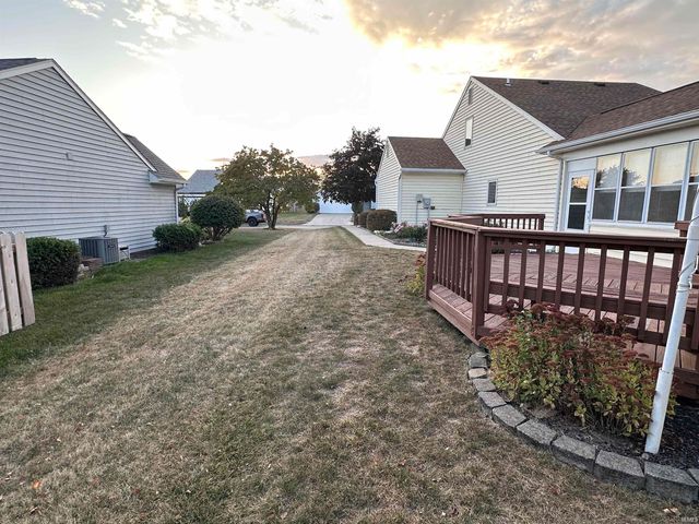 1330 Foxglove Lane, Fort Wayne, IN 46808