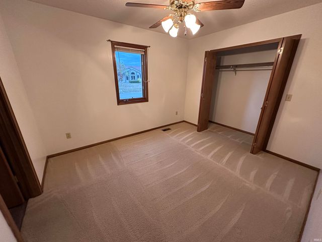 1330 Foxglove Lane, Fort Wayne, IN 46808