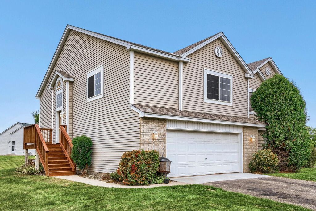15663 Finch Avenue, Apple Valley, MN 55124 — photo 4