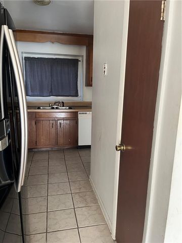 138 Eberly TER, Hampton, VA 23669