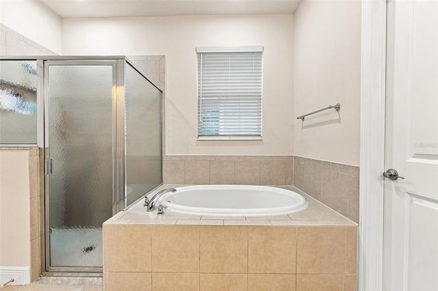 14722 ROCKY BROOK DRIVE, Tampa, FL 33625