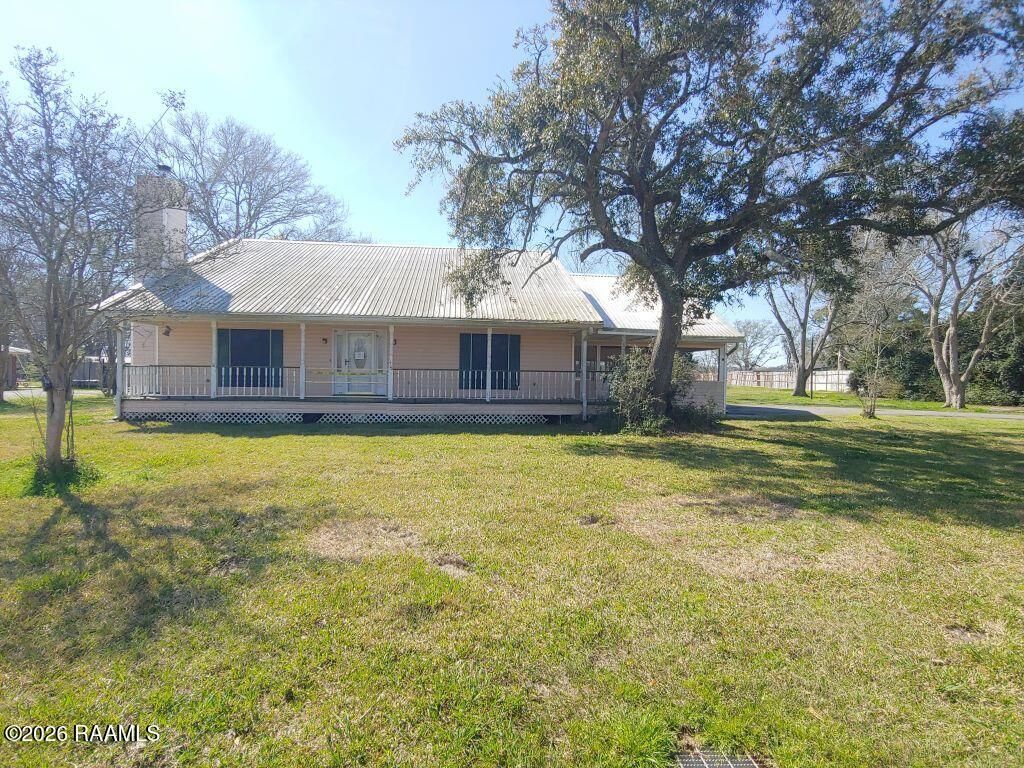 10301 Lake Peigneur Road, New Iberia, LA 70560