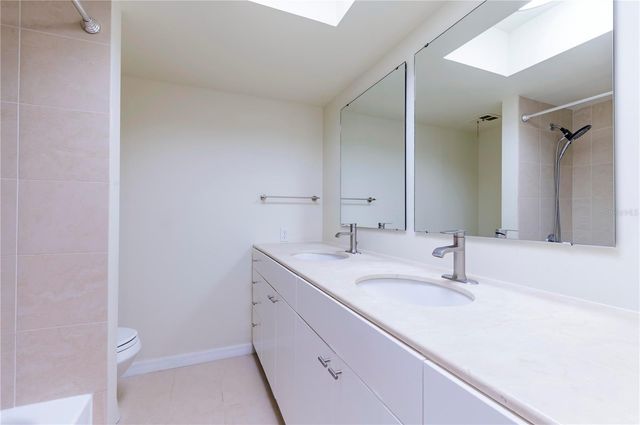 500 N OSCEOLA AVENUE 307, Clearwater, FL 33755