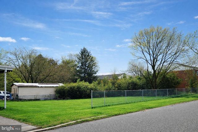 228 E NEW ST E, Glassboro, NJ 08028