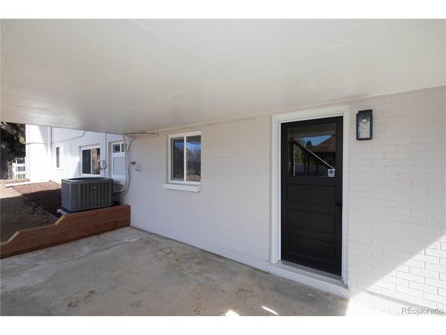 6745 Garrison St, Arvada, CO 80004