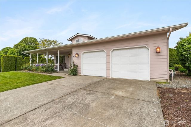 4792 N Golf Course Drive, Blaine, WA 98230