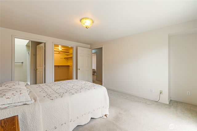4792 N Golf Course Drive, Blaine, WA 98230