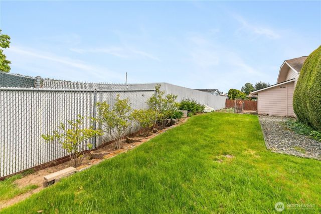 4792 N Golf Course Drive, Blaine, WA 98230