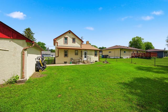 510 Mississippi Street NE, Fridley, MN 55432
