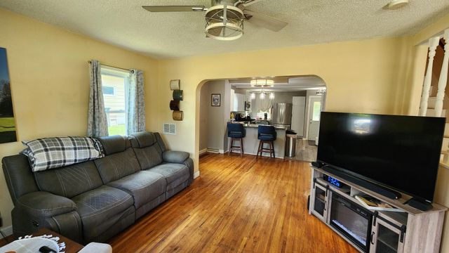 510 Mississippi Street NE, Fridley, MN 55432