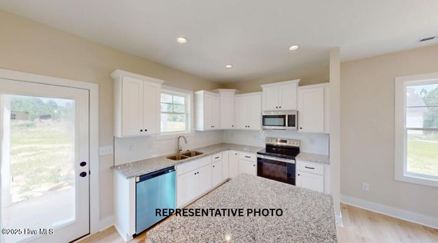 159 Spring Meadows Drive, Aberdeen, NC 28315