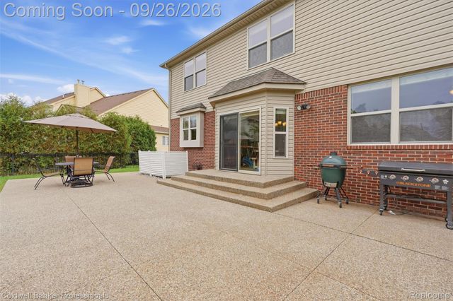 47079 Brennan Drive, Macomb Township, MI 48044