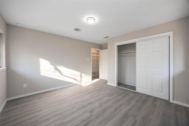 1806 Meadowview Drive, Alvin, TX 77511