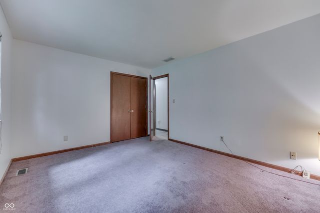 703 Hillcrest Drive, Greenwood, IN 46142