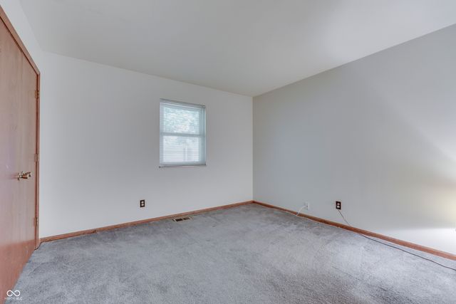 703 Hillcrest Drive, Greenwood, IN 46142