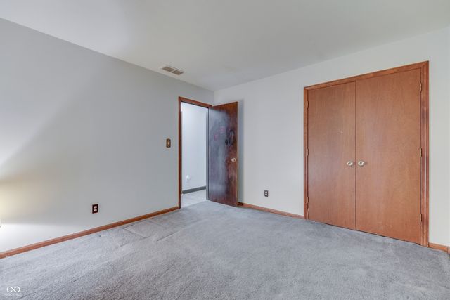 703 Hillcrest Drive, Greenwood, IN 46142