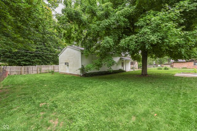 703 Hillcrest Drive, Greenwood, IN 46142