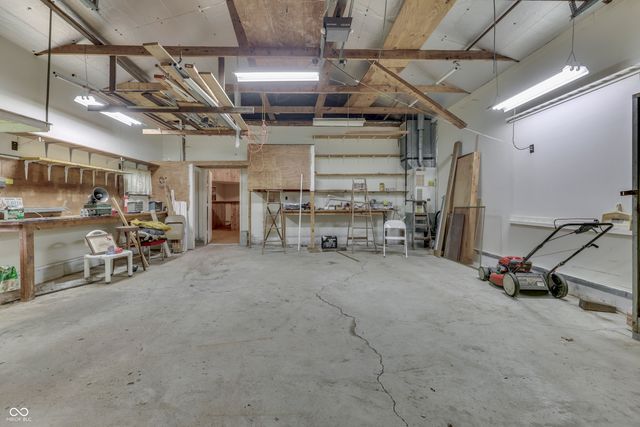 703 Hillcrest Drive, Greenwood, IN 46142