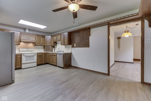 703 Hillcrest Drive, Greenwood, IN 46142