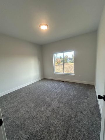 23401 29 Mile Road, Ray, MI 48096