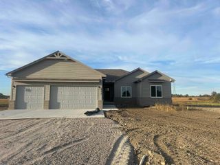 23401 29 Mile Road, Ray, MI 48096