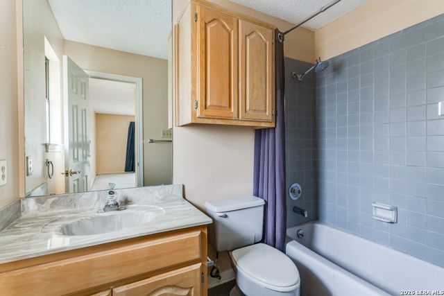 3915 Creek Point, San Antonio, TX 78230