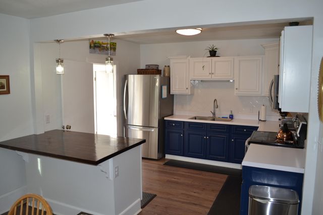 848 Gatling LN, Roanoke, VA 24017