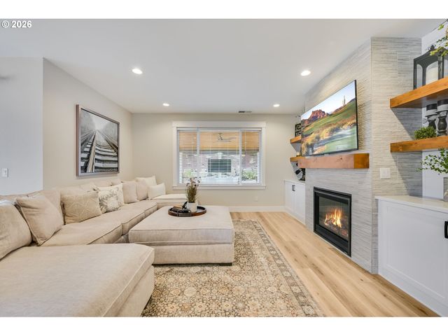 3321 FELTON St S, Salem, OR 97302