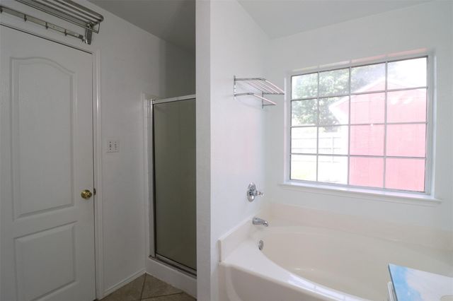 6100 Harwood Crossing Drive, Arlington, TX 76018