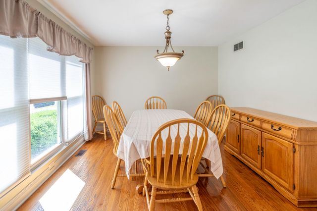 8442 Woodcreek Drive, Florence, KY 41042