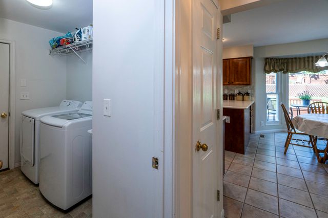 8442 Woodcreek Drive, Florence, KY 41042