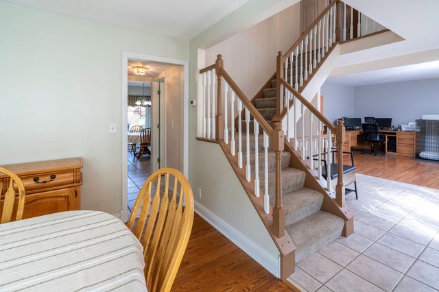 8442 Woodcreek Drive, Florence, KY 41042