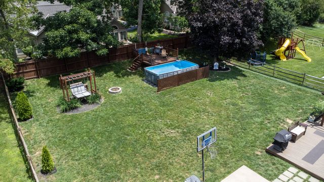 8442 Woodcreek Drive, Florence, KY 41042