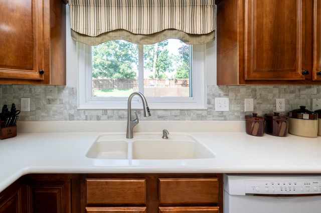 8442 Woodcreek Drive, Florence, KY 41042