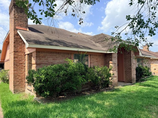 1834 Quail Valley East Drive, Missouri City, TX 77459