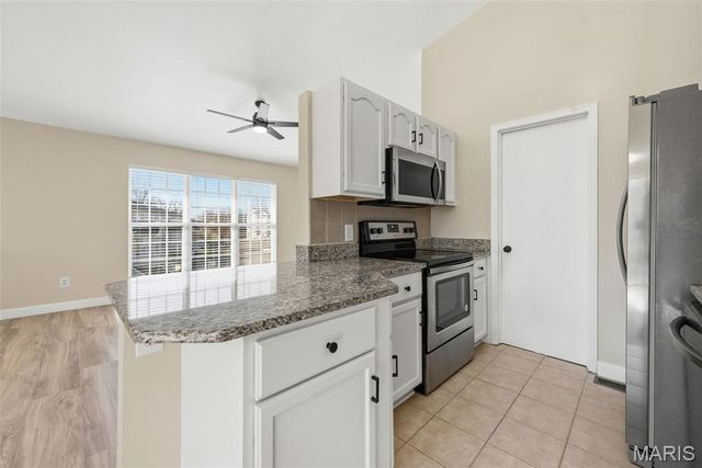 125 Town Square Court, Eureka, MO 63025