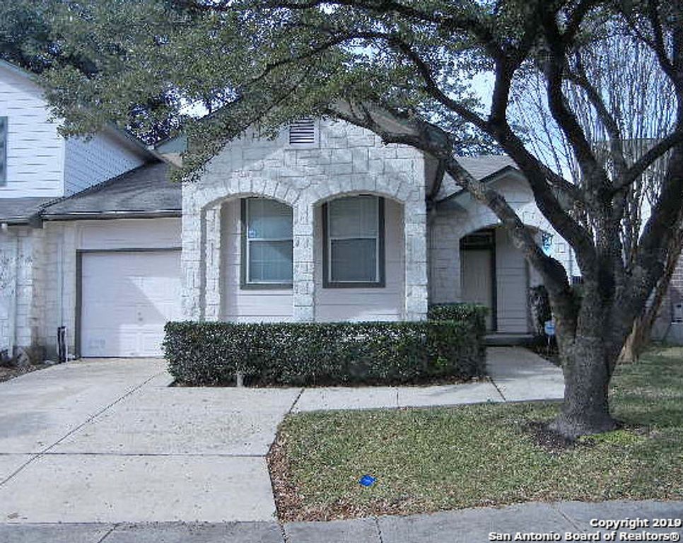 6111 WEXFORD PL, San Antonio, TX 78240
