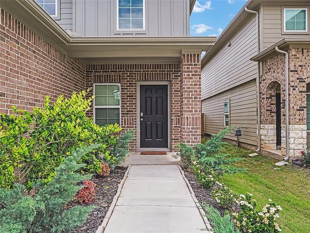 383 Sickle LOOP, Kyle, TX 78640